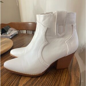 Lulus White Boots